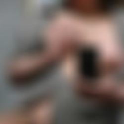 Семейная пара в поиске девушки в Набереженые челны для секса